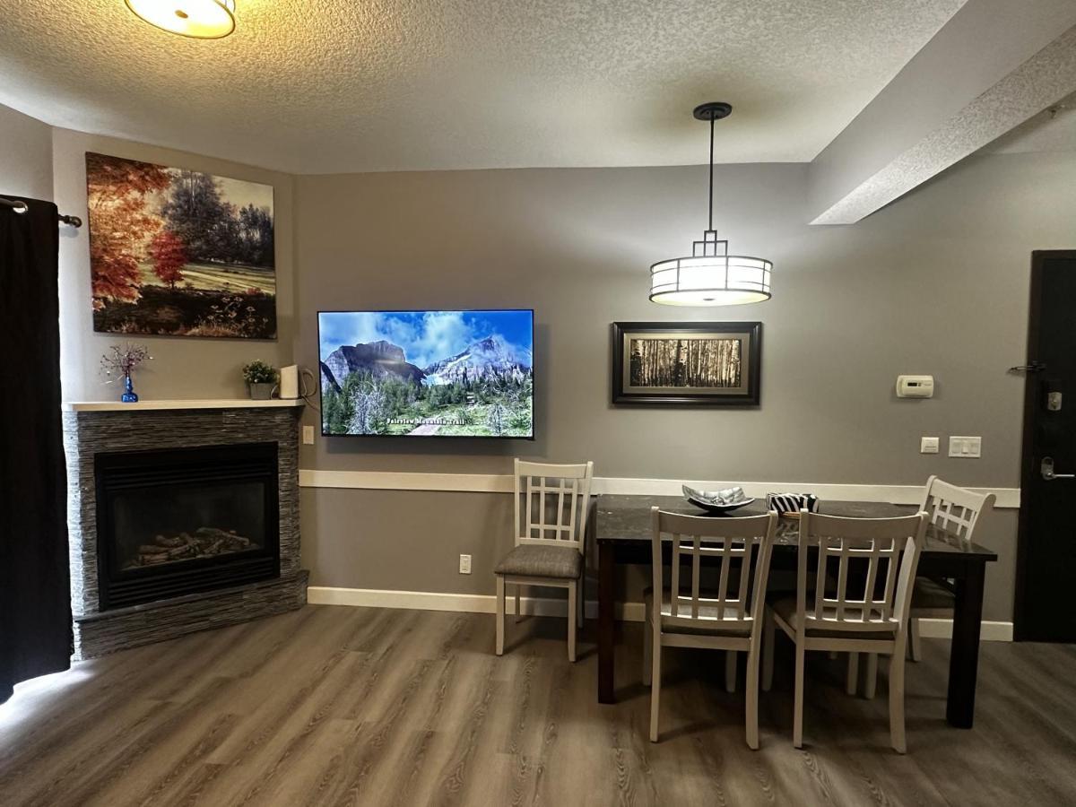 Luxury Two Queen Beds Condo - Grande Rockies Resort Indoor Parking Pool Hot Tub Gym 캔모어 외부 사진